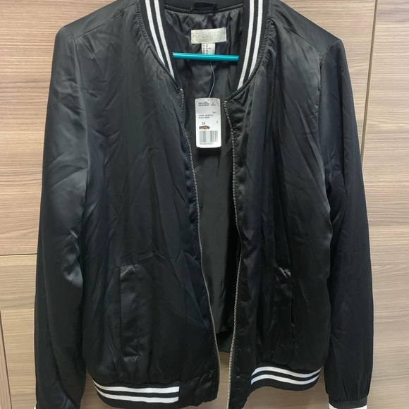 Black Jacket with White Stripes Forever 21 + - Picture 2 of 3